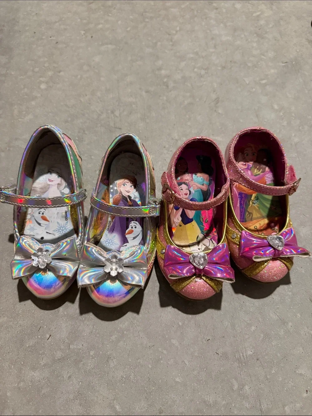 Disney Girls' Iridescent Silver and Pink Bow Dress Shoes